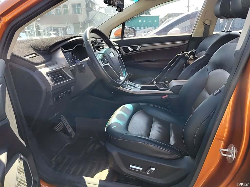 Geely Emgrand, 2017 15