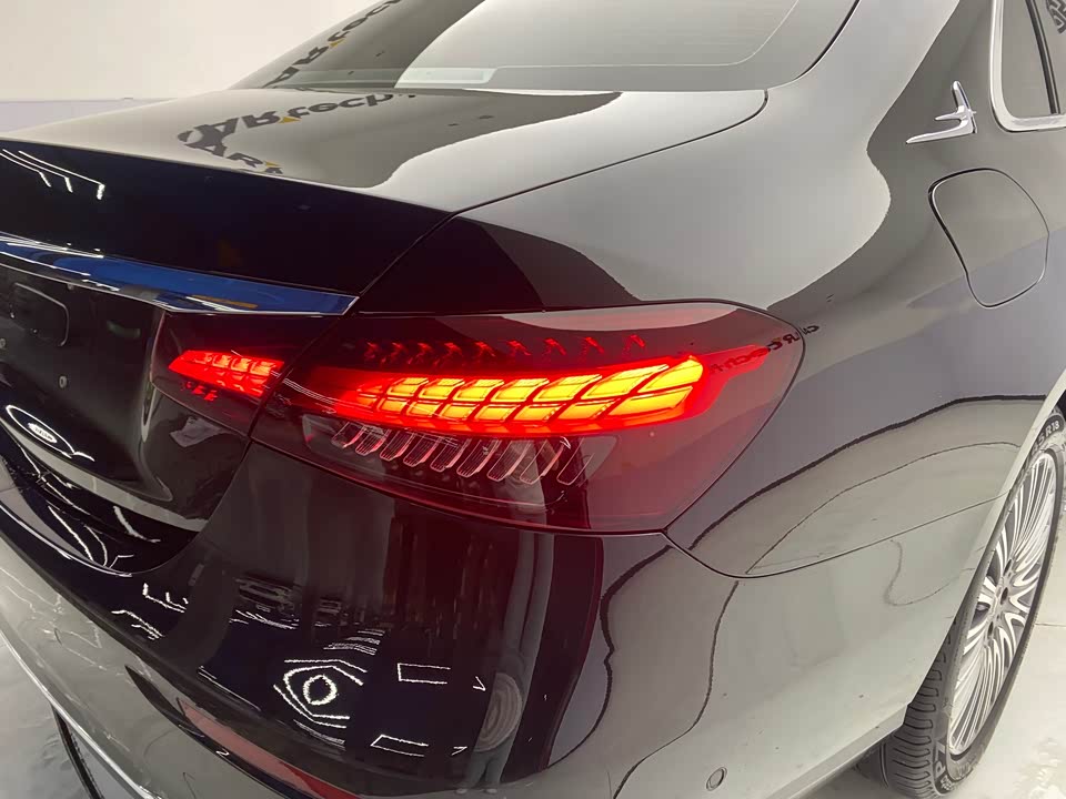 Mercedes-Benz E-class Mercedes-Benz E-class