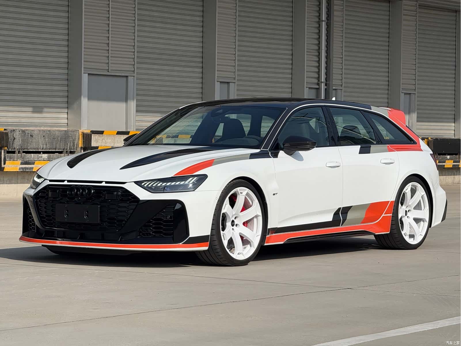 Audi RS, 2025 1