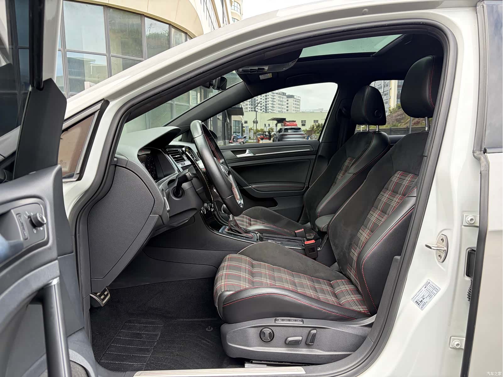 Volkswagen Golf, 2018 9