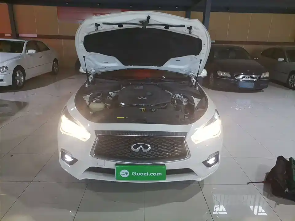 Infiniti Q50L Infiniti Q50L
