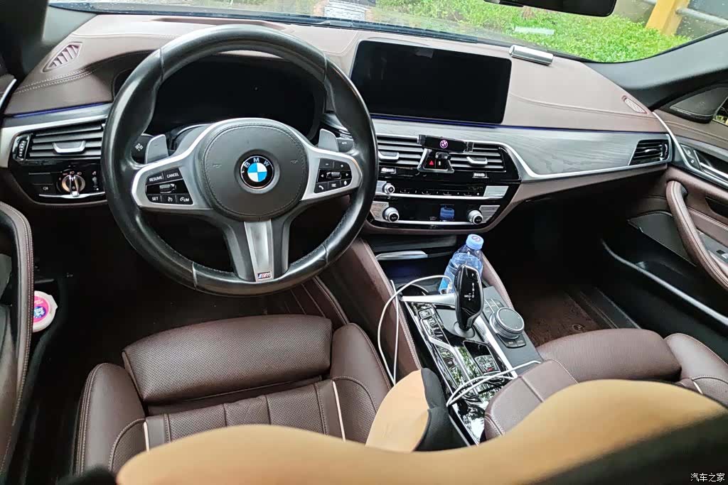 BMW 5 Series, 2021 12