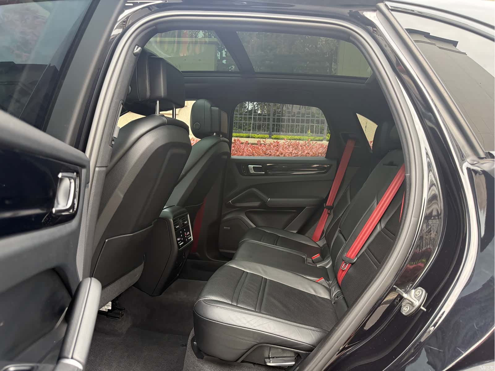 Porsche Cayenne, 2020 11