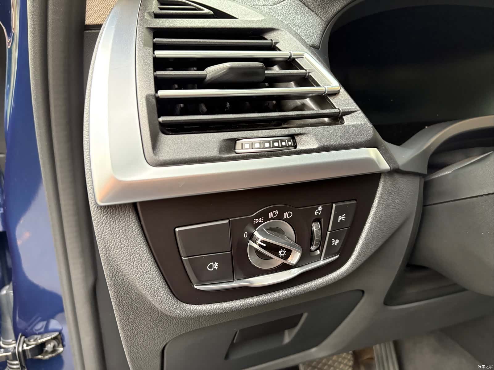 BMW X3, 2023 8