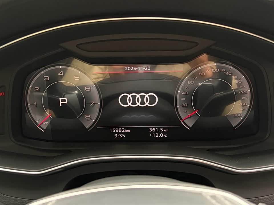Audi A7L