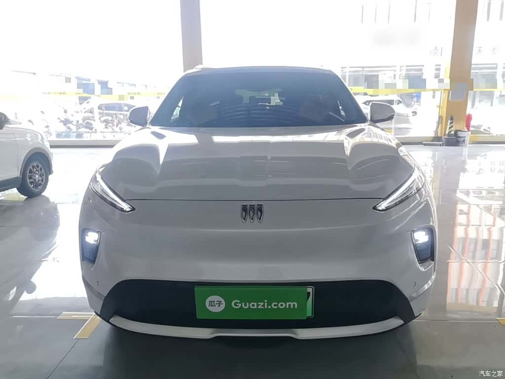Buick E5, 2025 3