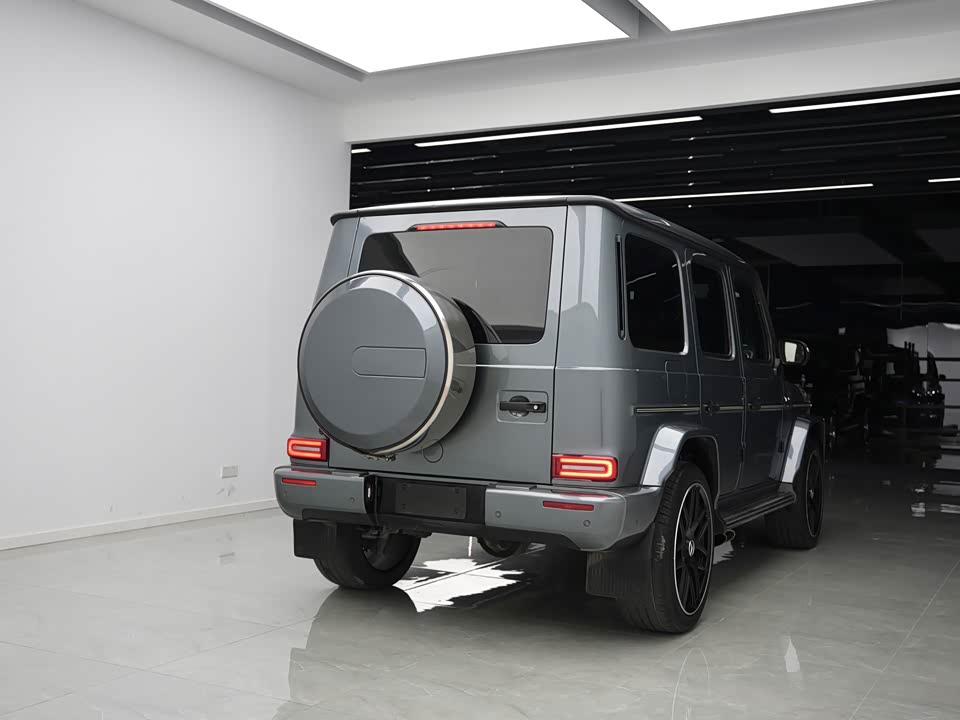 Mercedes-Benz G-class