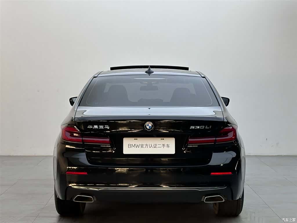 BMW 5 Series, 2023 все фото