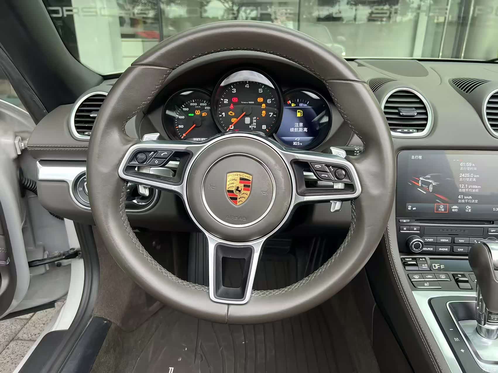Porsche Boxster, 2022 10