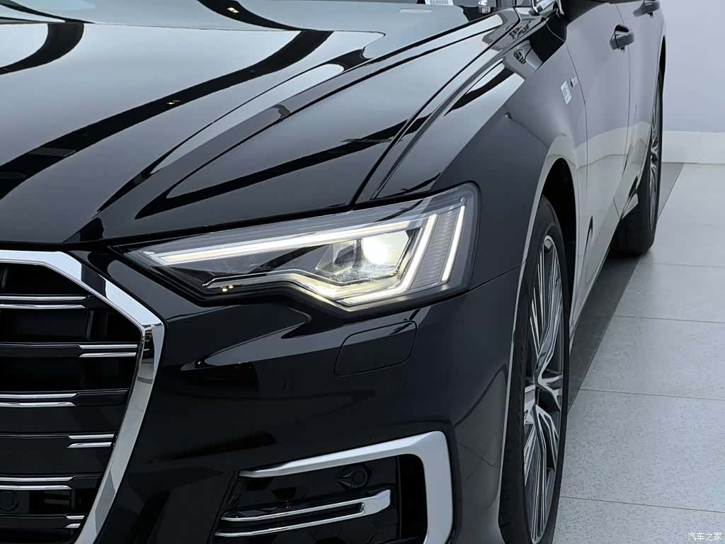 Audi A6L, 2026 7