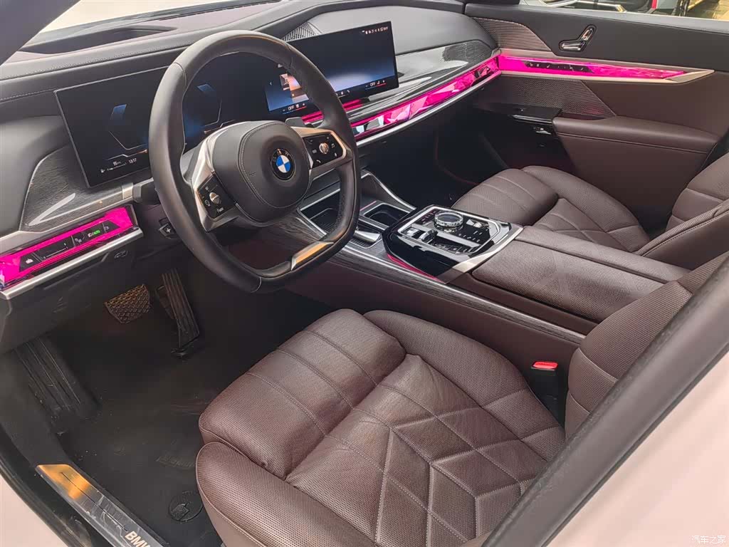 BMW 7 Series, 2024 8
