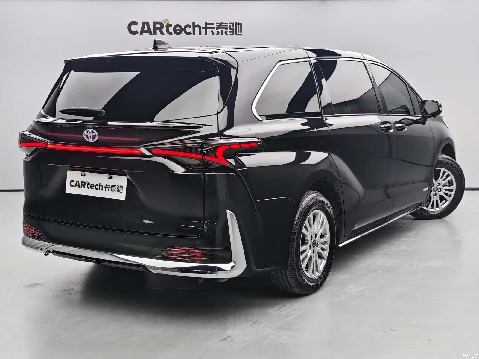 Toyota Sienna, 2023 4