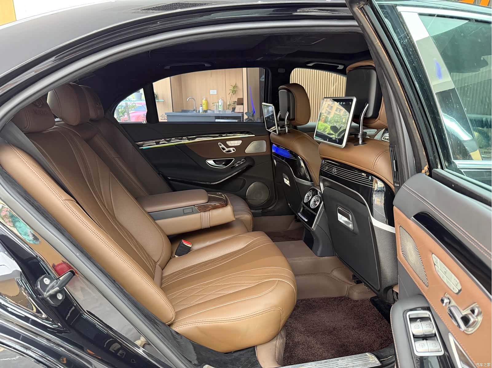 Mercedes-Benz S-Class, 2011 26