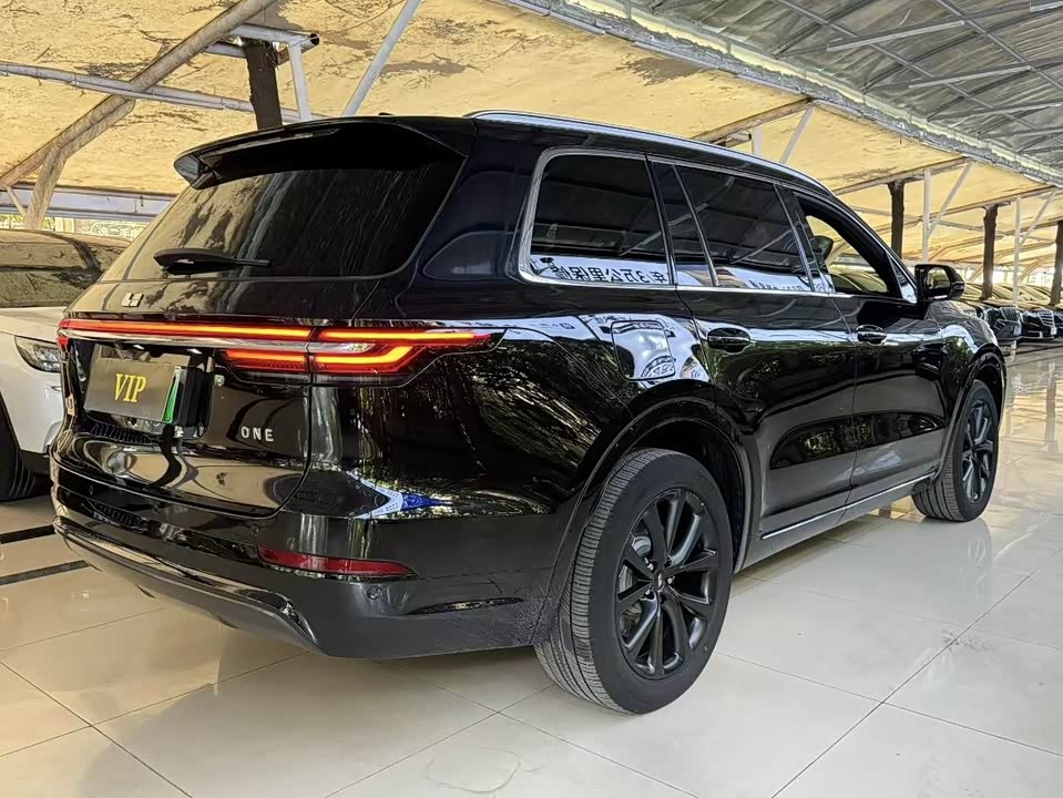 Li Auto Ideal ONE