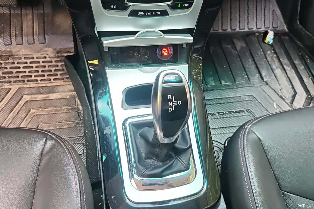 BYD E5, 2016 16
