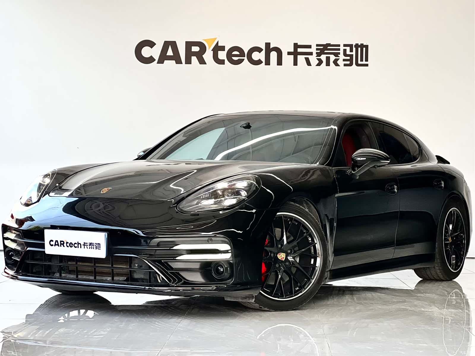 Porsche Panamera, 2012 1
