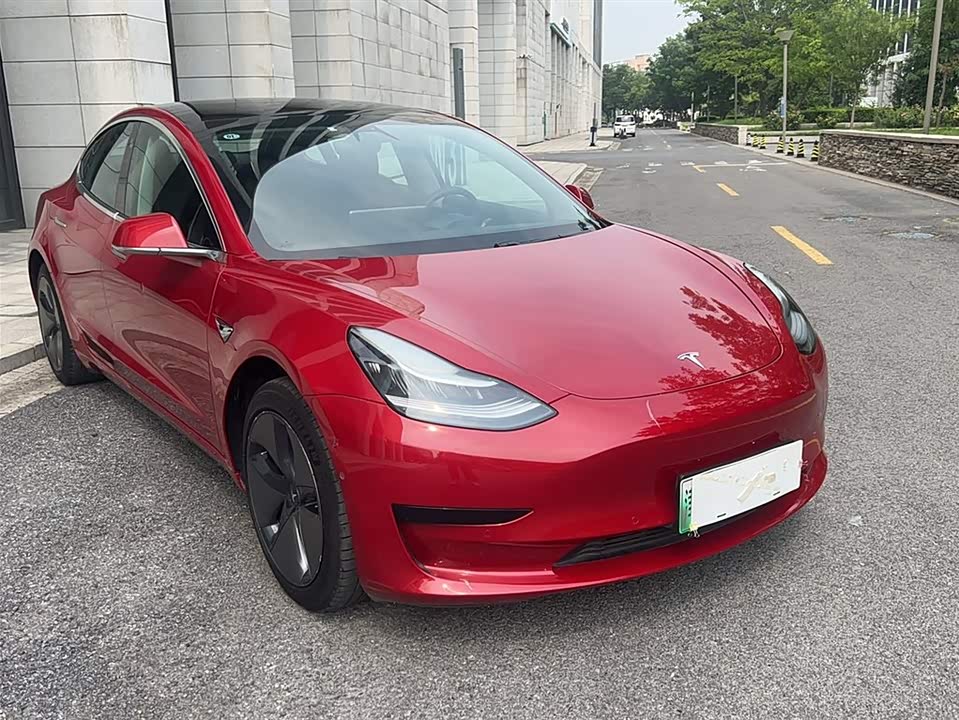 Tesla Model 3 Tesla Model 3