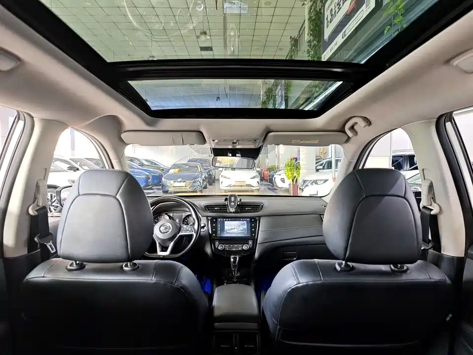 Nissan Qijun Nissan Qijun