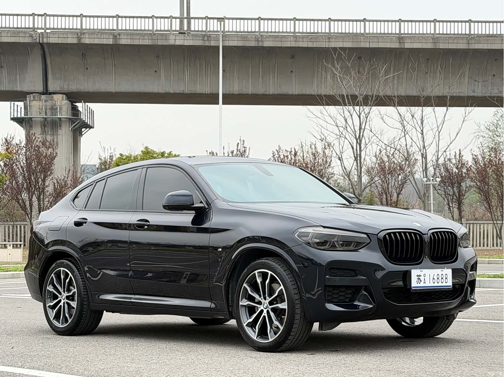 BMW X4, 2021 3
