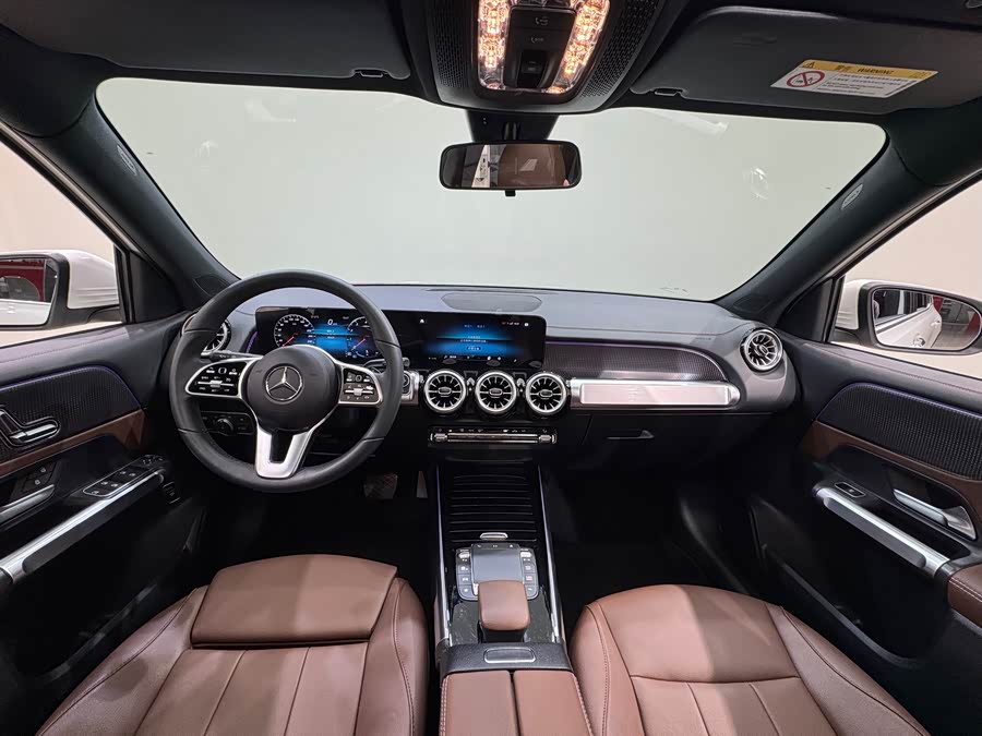 Mercedes-Benz GLB 2023, фото 25