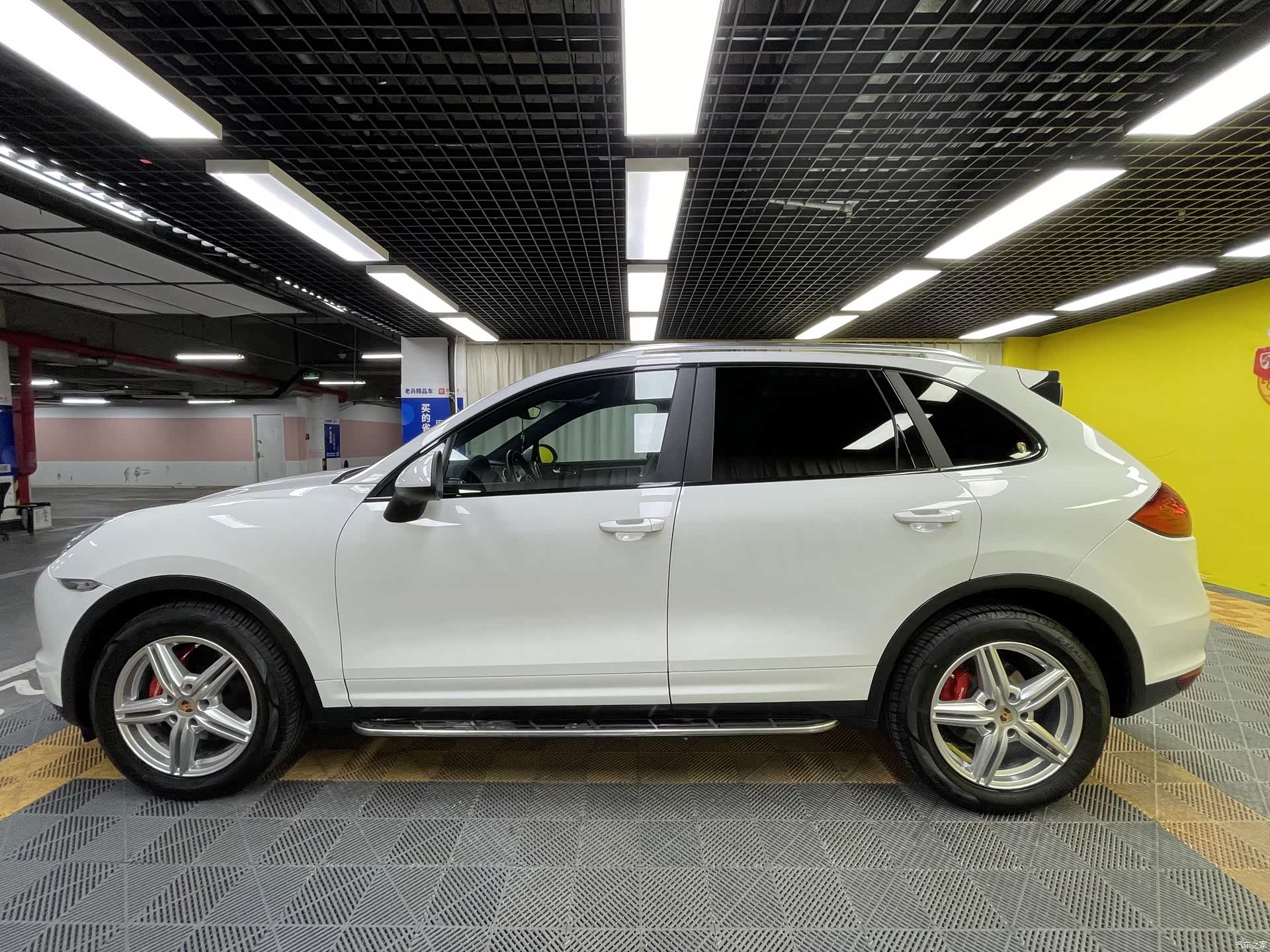 Porsche Cayenne, 2013 13