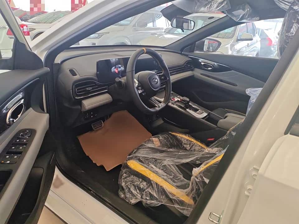 Trumpchi Shadow Leopard