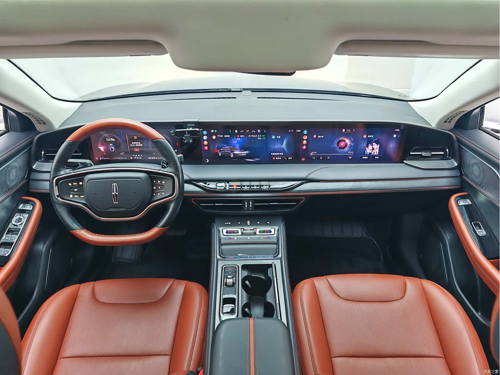 Lincoln Z, 2022 15