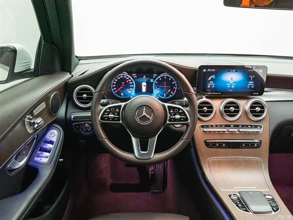 Mercedes-Benz GLC, 2023 20