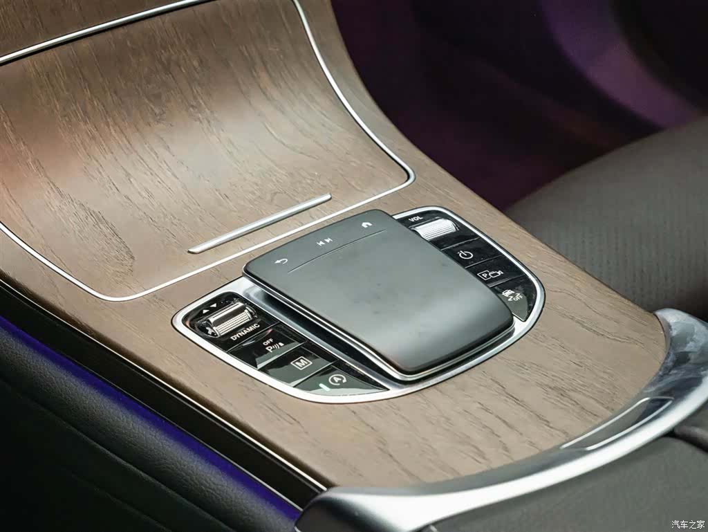 Mercedes-Benz GLC, 2023 17