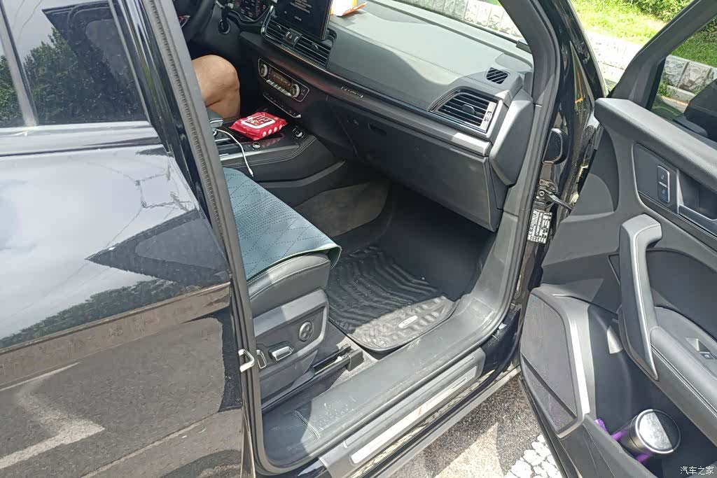 Audi Q5L, 2023 8