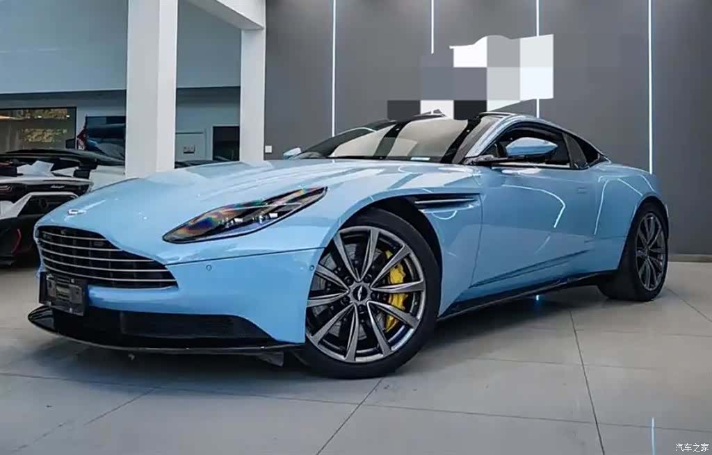 Aston Martin DB11