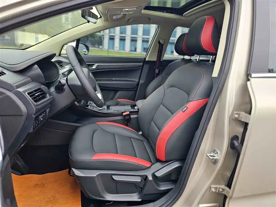 Geely Emgrand GS