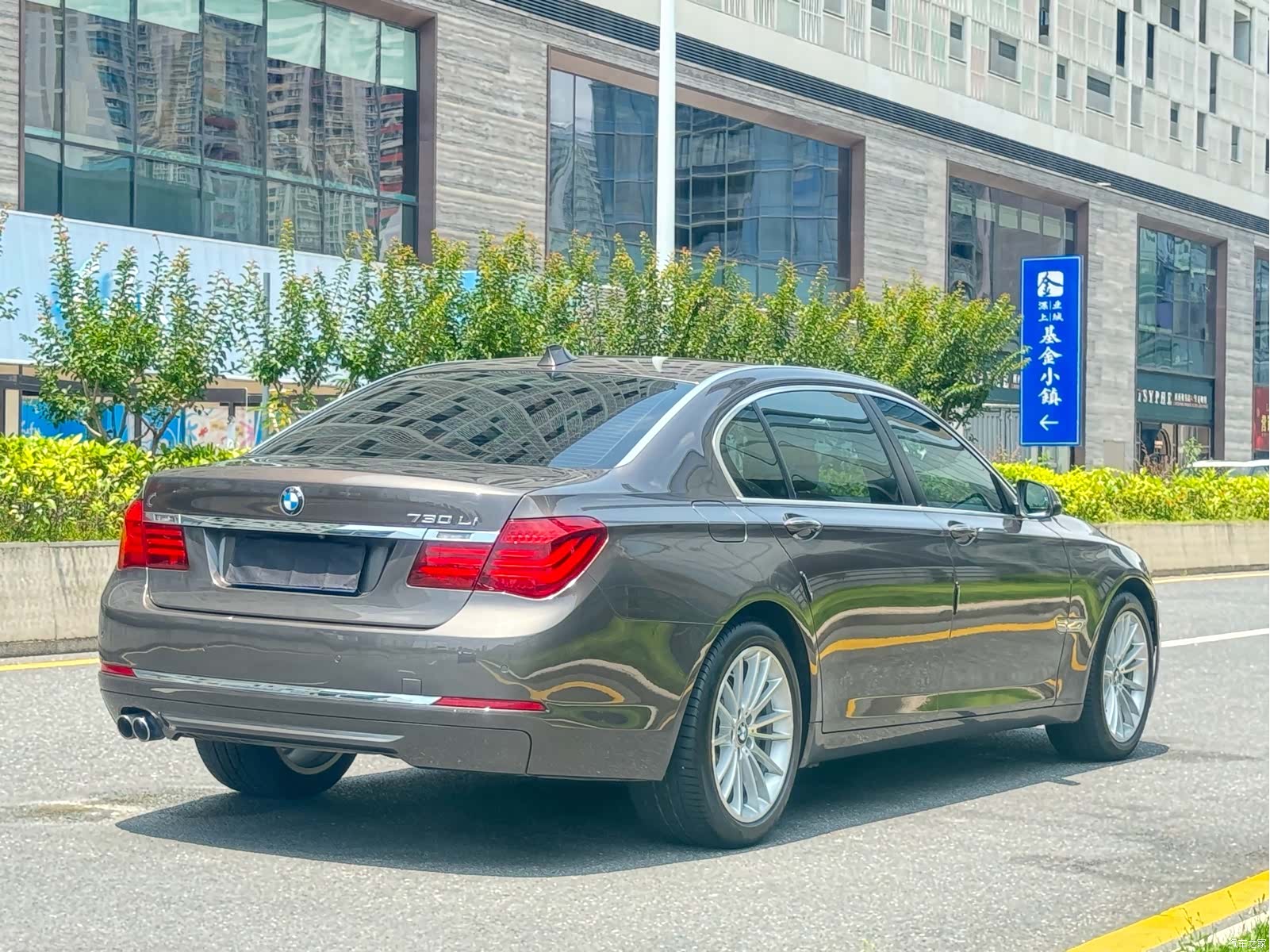 BMW 7 Series, 2015 4