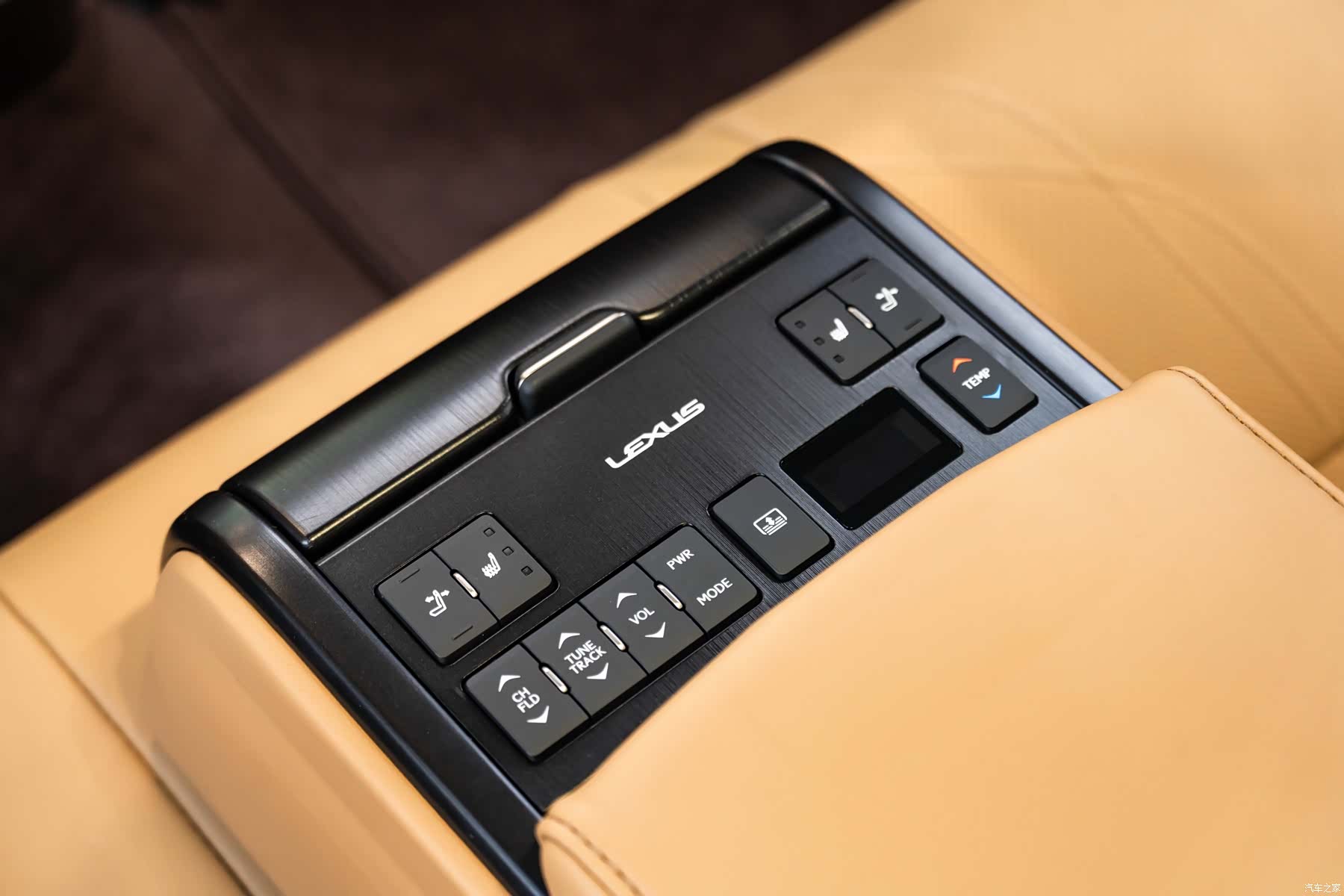 Lexus ES, 2019 19
