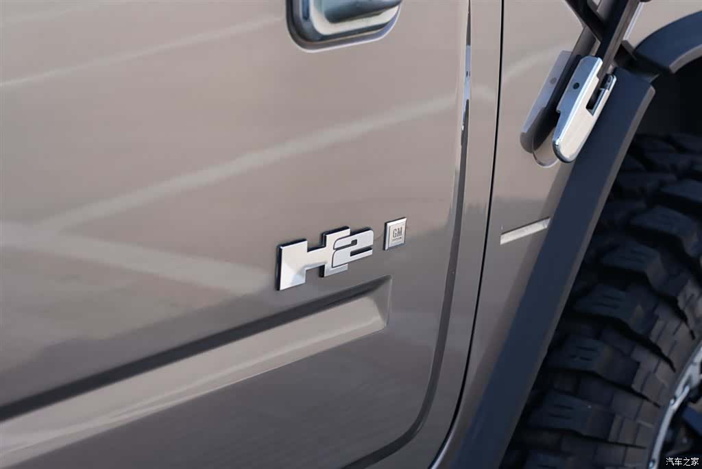Hummer H2, 2010 25