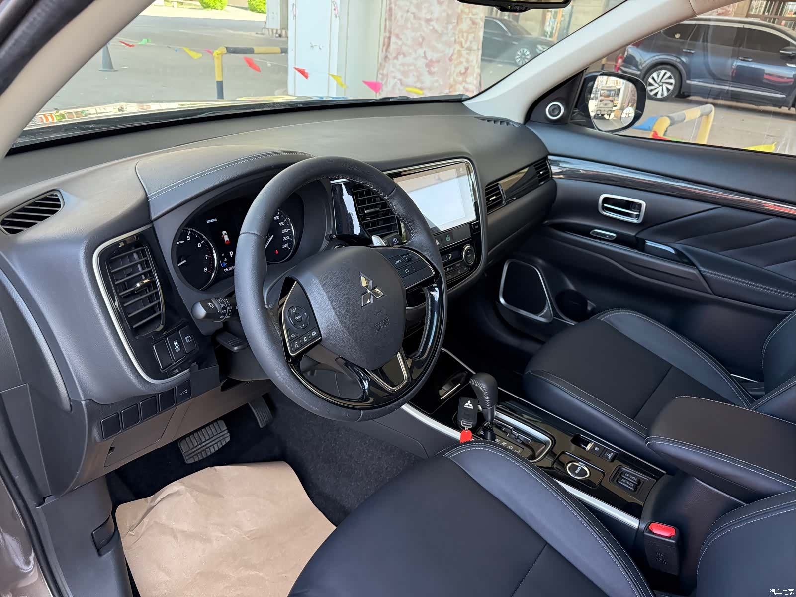 Mitsubishi Outlander, 2019 7