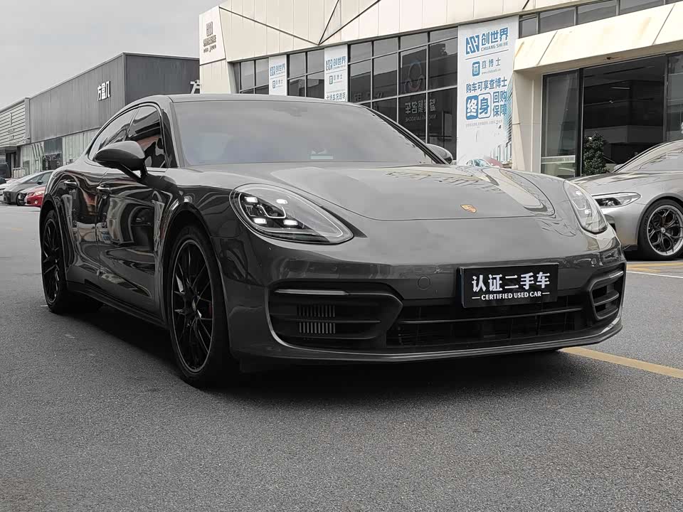 Porsche Panamera