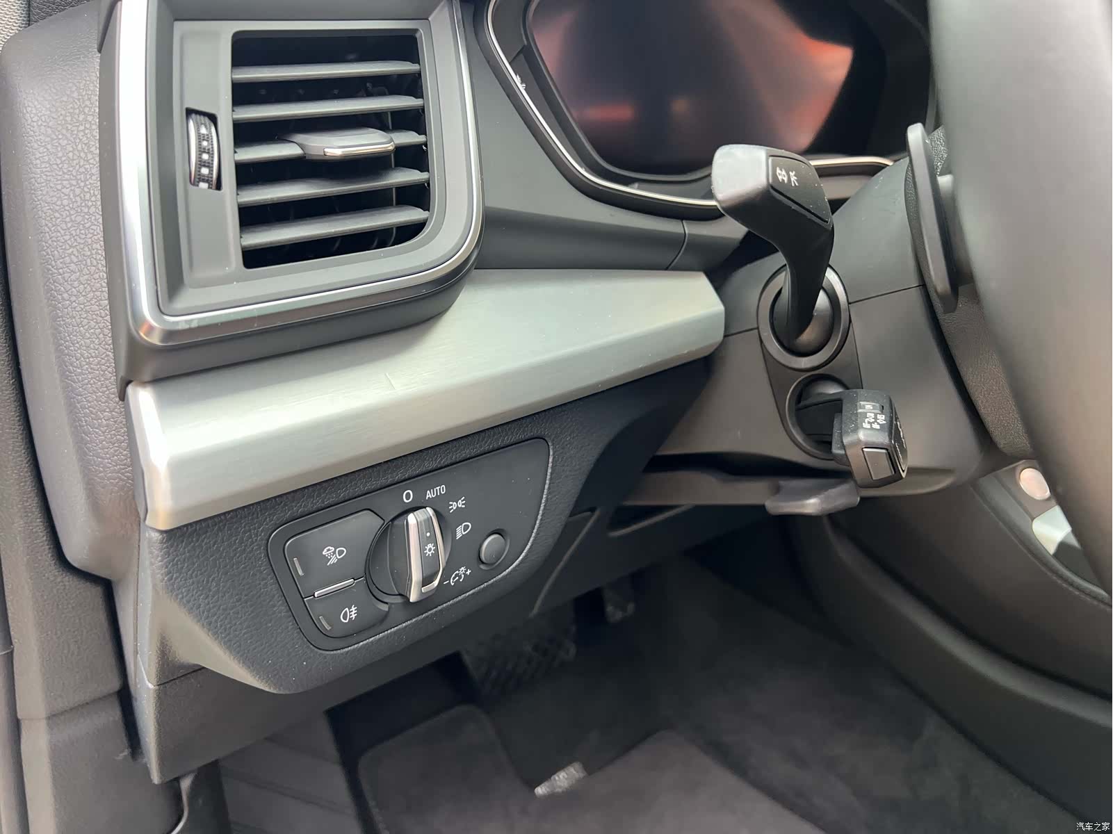 Audi Q5L, 2020 16