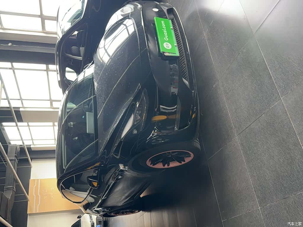 Tesla Model Y, 2024 10
