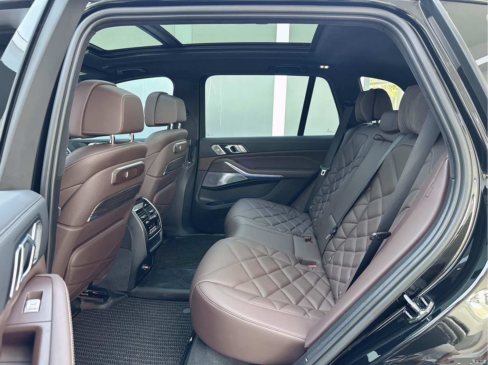 BMW X5, 2025 15