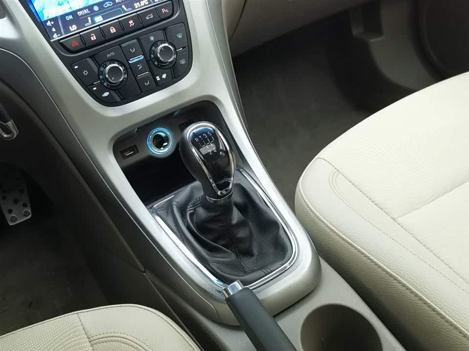 Buick Yinglang Buick Yinglang