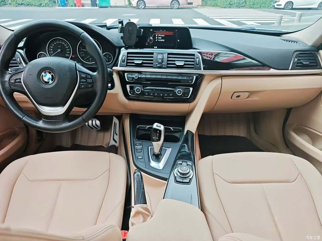 BMW 3 Series, 2016 все фото