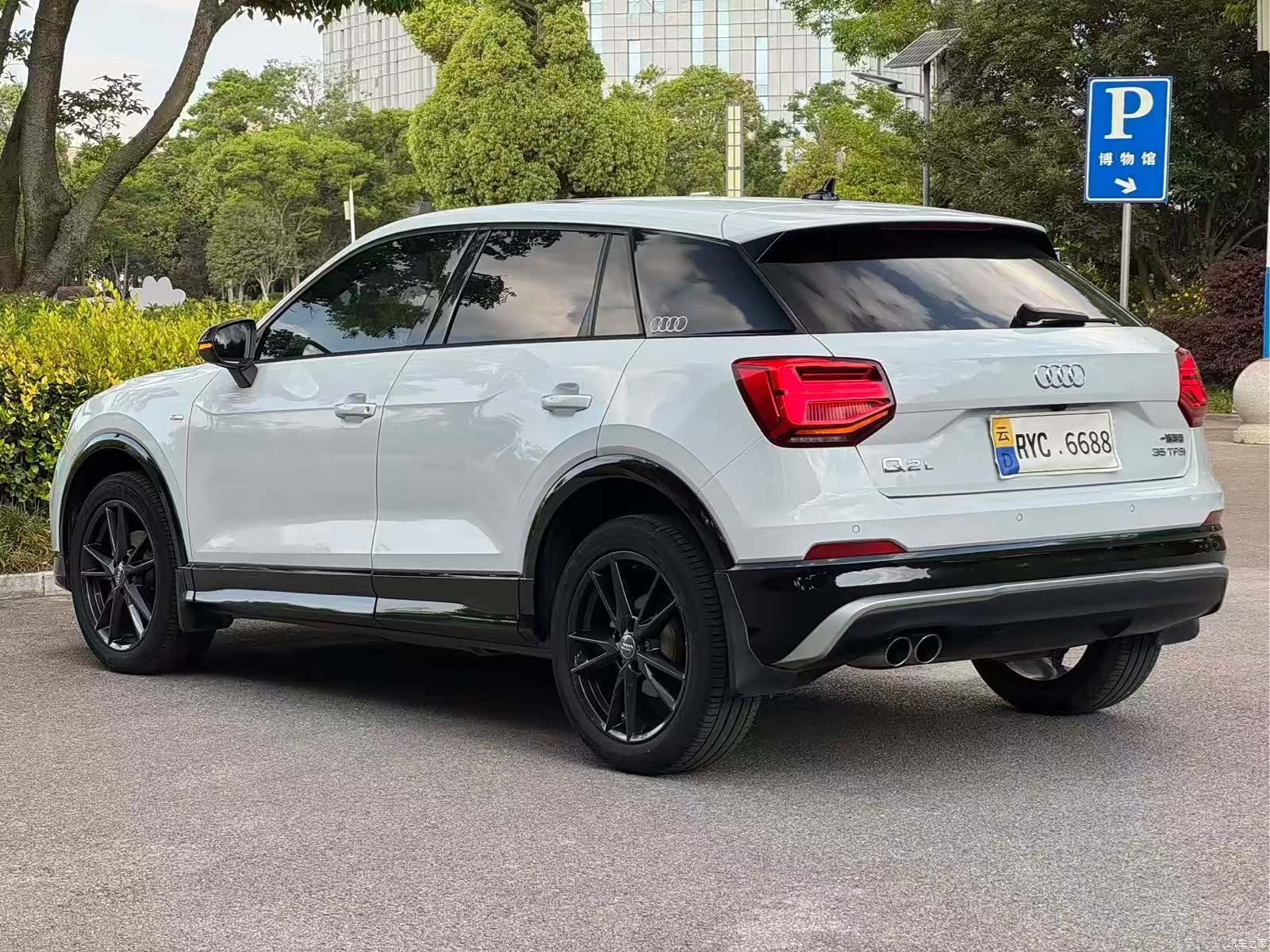 Audi Q2L, 2019 4