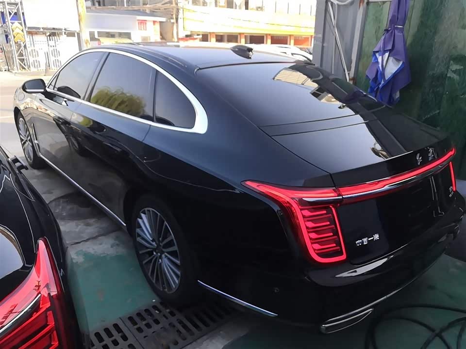 Hongqi H9