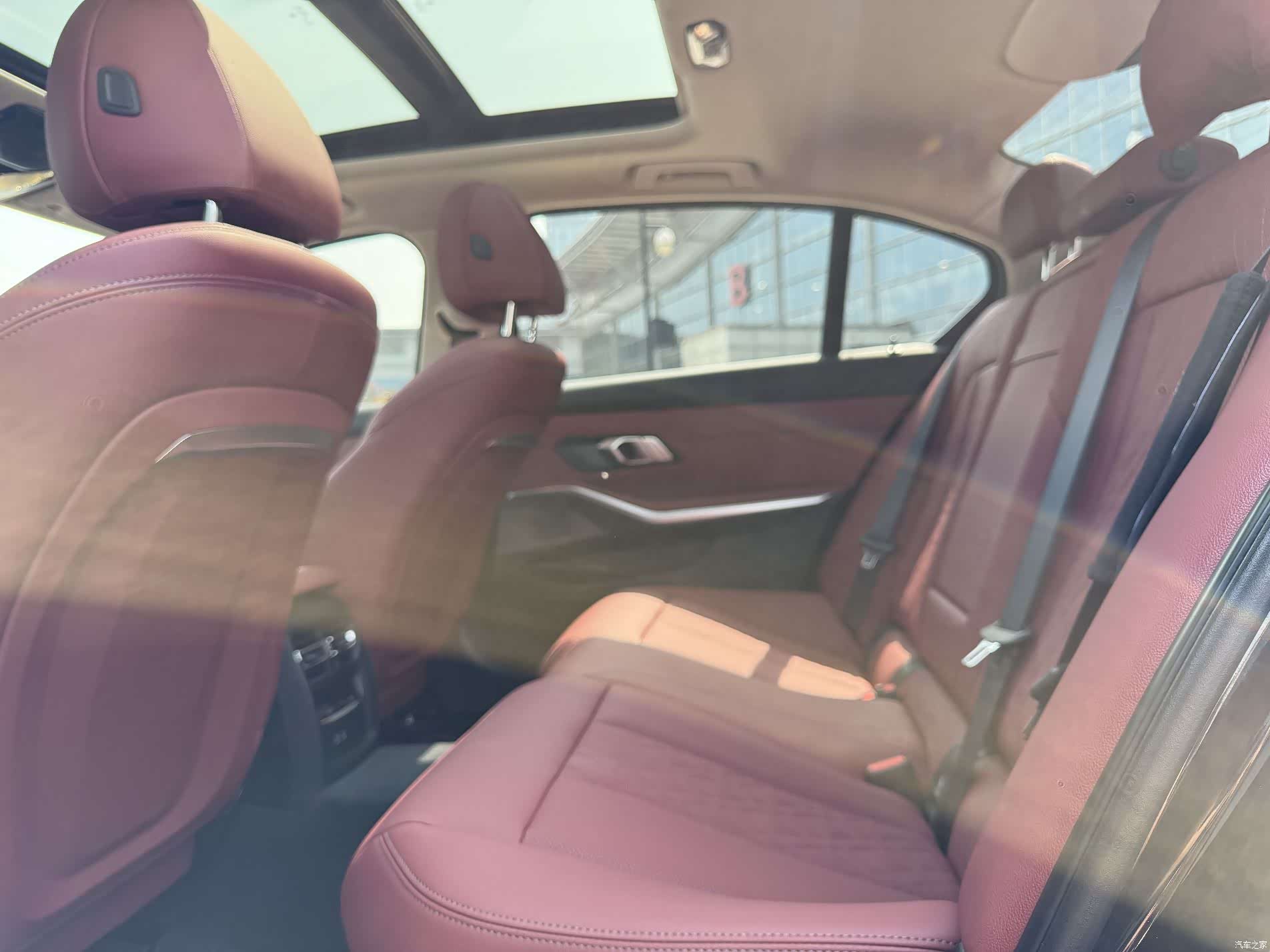 BMW i3, 2025 10