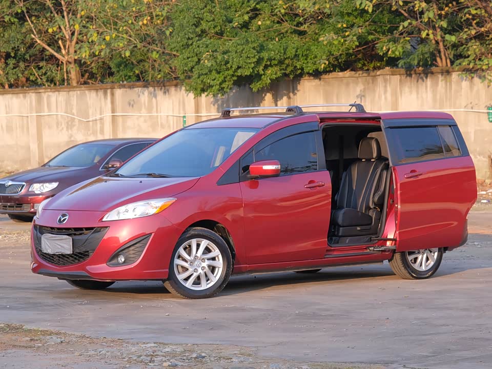 Mazda 5