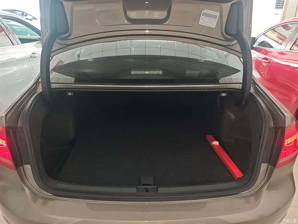 Volkswagen Passat, 2016 19