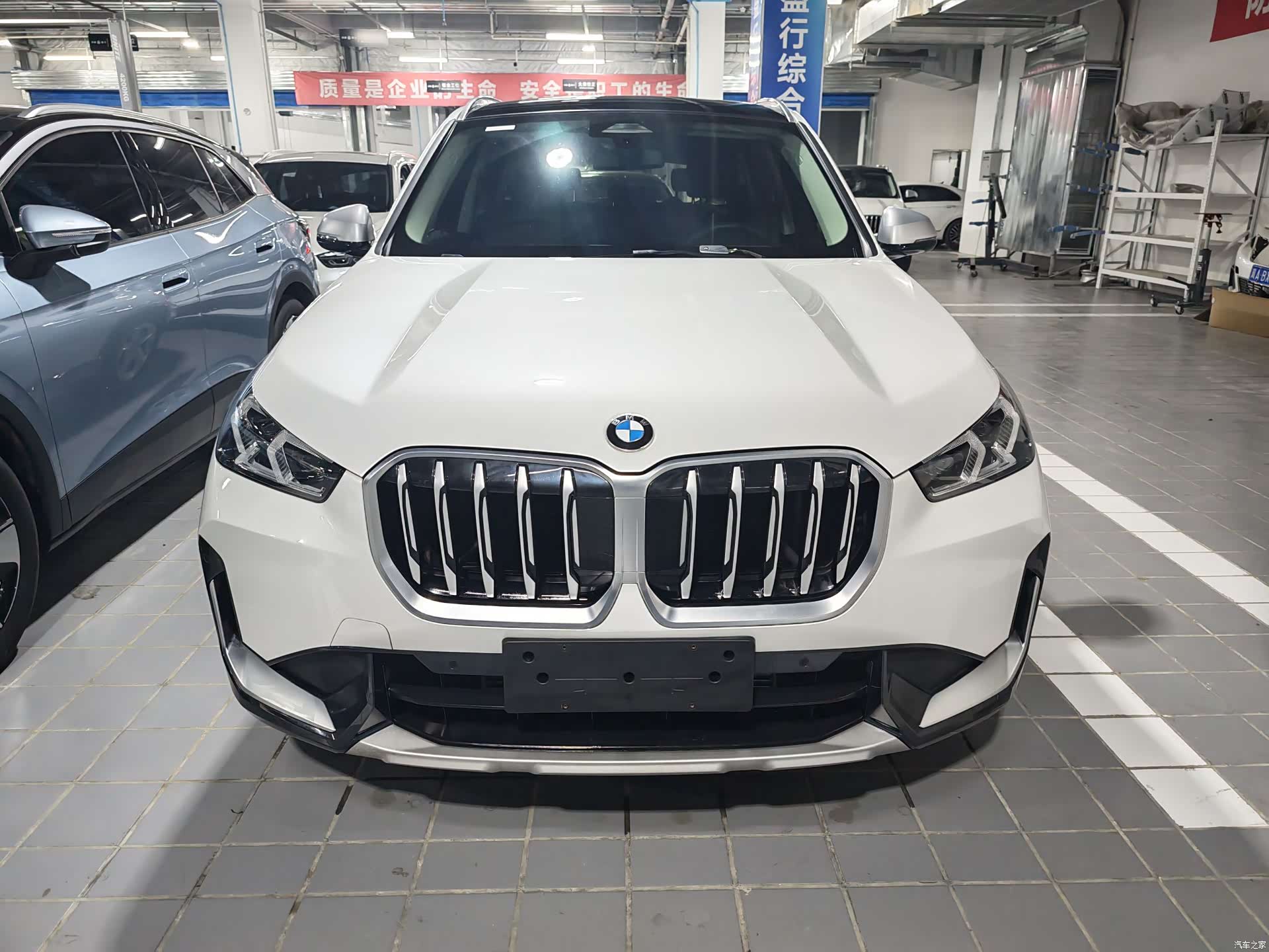 BMW X1, 2024 1