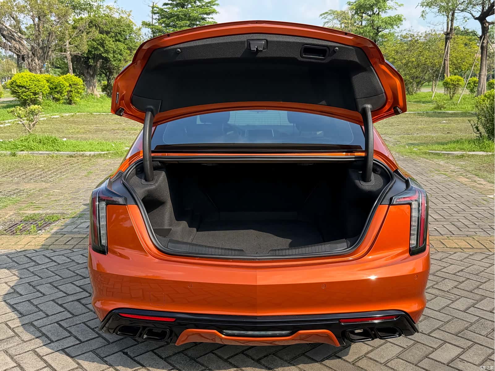 Cadillac CT5, 2023 20