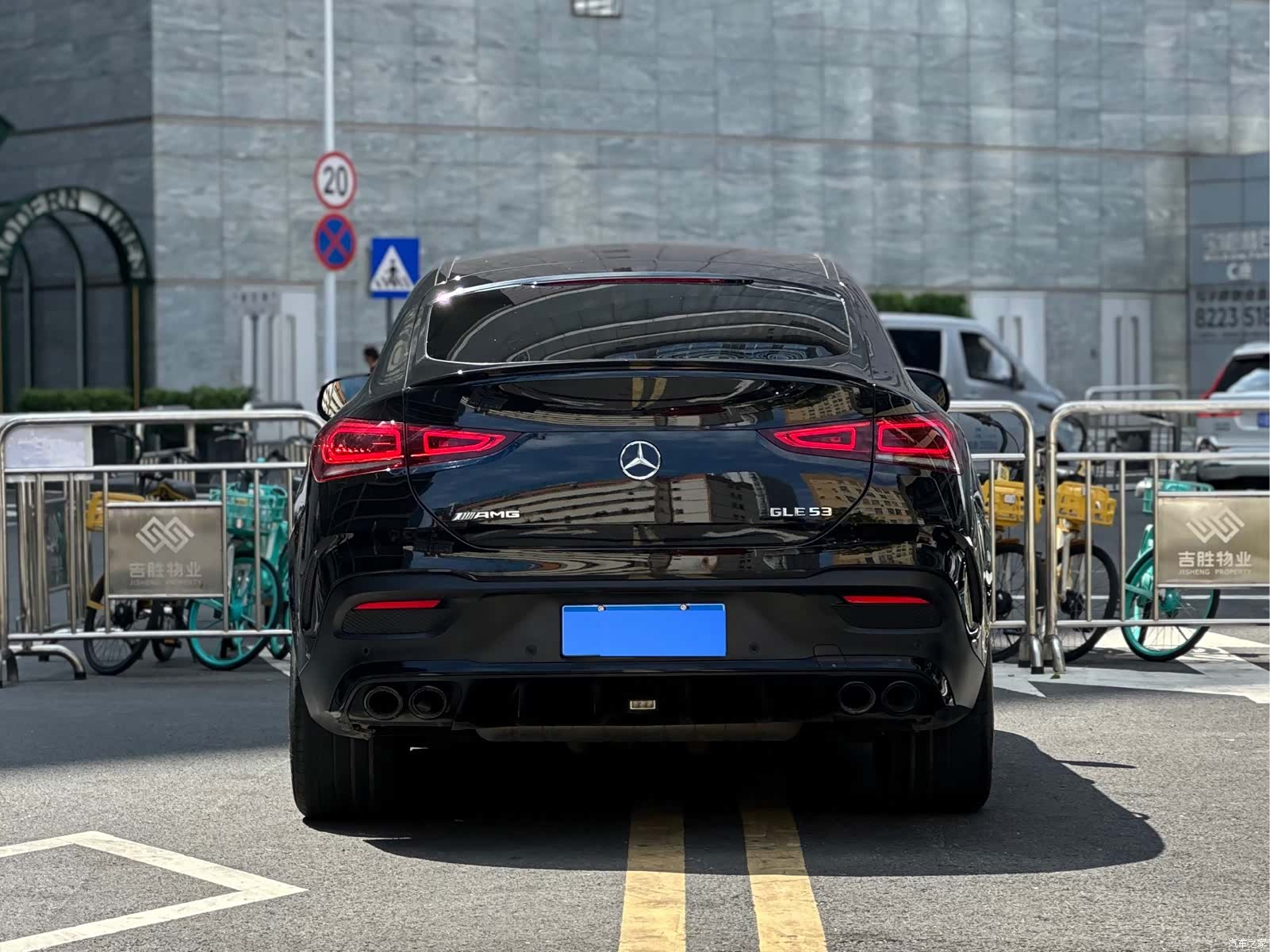 Mercedes-Benz GLE, 2021 19
